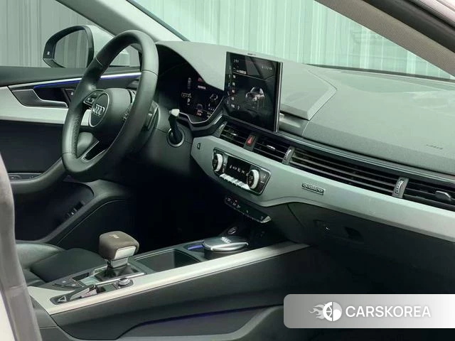 Audi A5 2021 Белый из Китая, фото 4