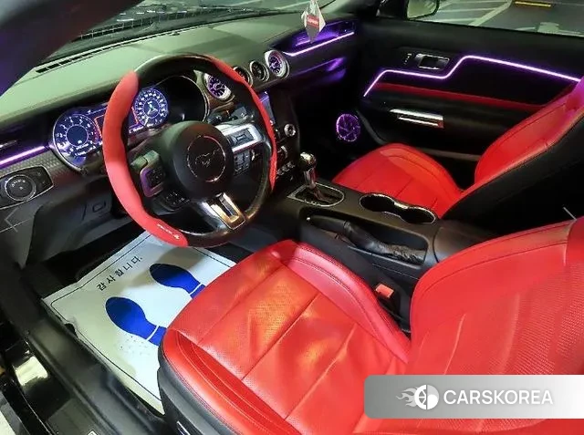 Ford Mustang 2019 Черный из Кореи, фото 4