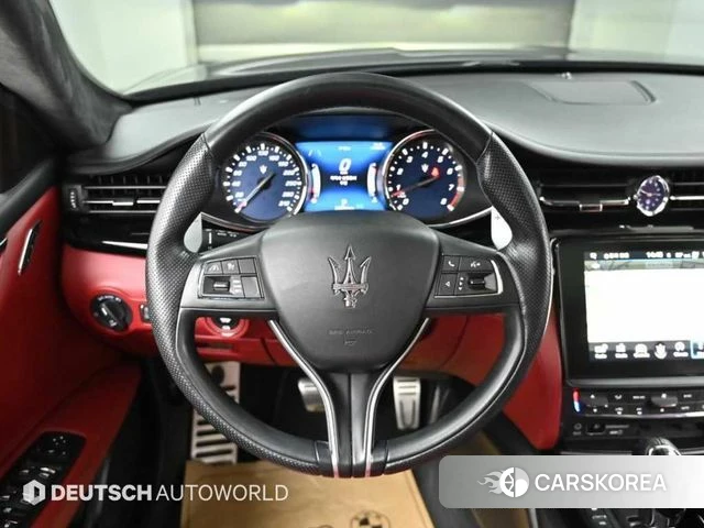 Maserati Quattroporte 2018 Черный из Кореи, фото 4