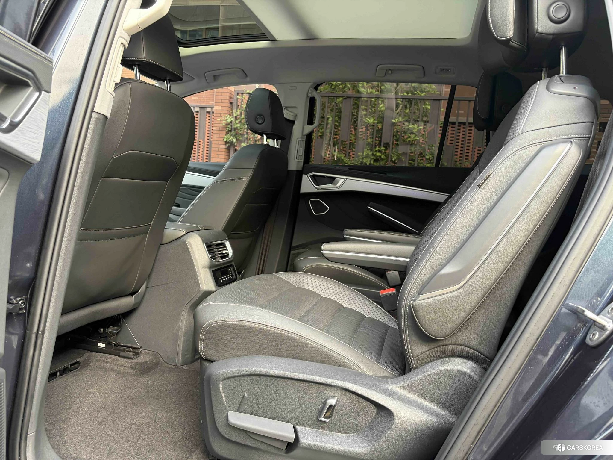 Volkswagen Lanjing 2022 Черный из Китая, фото 4