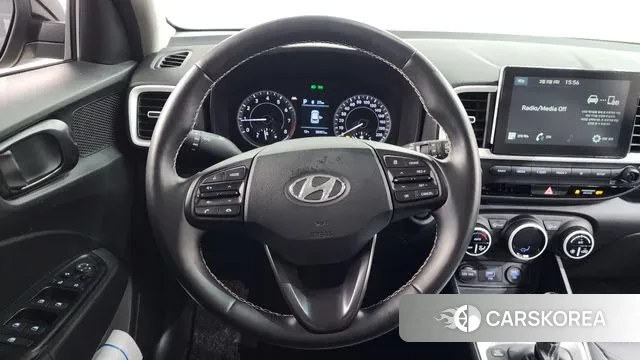 Hyundai Venue 2020 Серебристо-серый из Кореи, фото 4