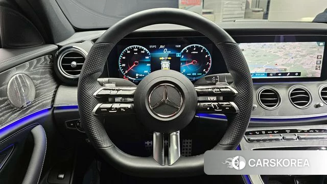 Mercedes-Benz E-Class W213 2022 Белый из Кореи, фото 4