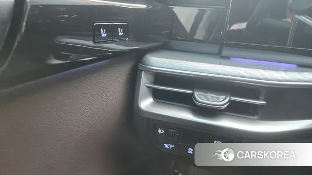 Hyundai Grandeur Hybrid (GN7) 2023 Белый из Кореи, фото 4