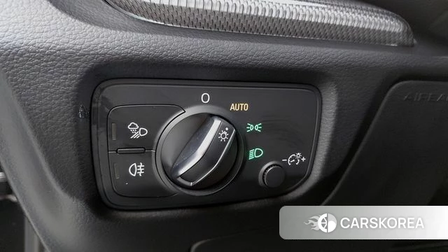 Audi New A3 2018 Черный из Кореи, фото 4