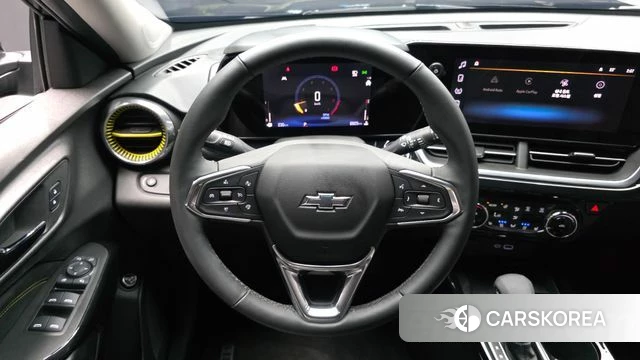 Chevrolet (GM Daewoo) Trax Crossover 2024 Черный из Кореи, фото 4