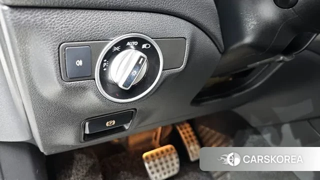 Mercedes-Benz GLA-Class X156 2018 Белый из Кореи, фото 4