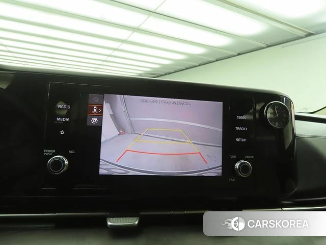 Kia Carnival 4th generation 2022 Белый из Кореи, фото 4