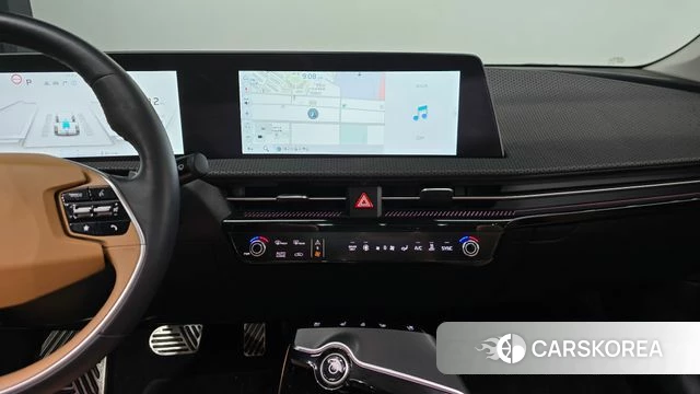 Kia EV6 2023 Серый из Кореи, фото 4
