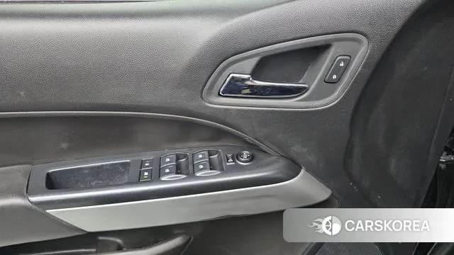 Chevrolet (GM Daewoo) Real New Colorado 2021 Черный из Кореи, фото 4