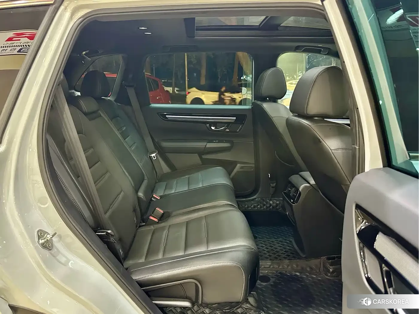 Honda CR-V 2024 Белый из Китая, фото 4