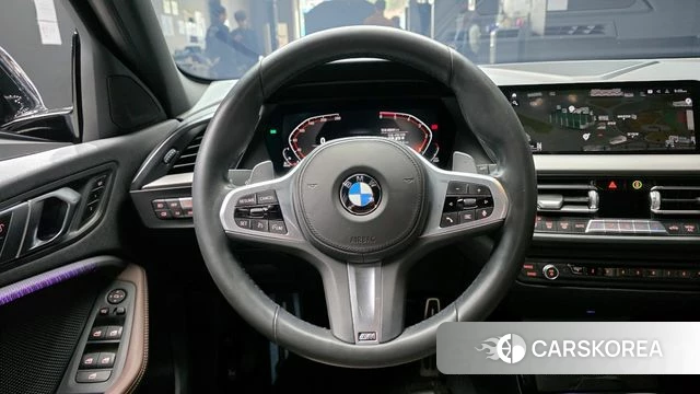 BMW 1 Series (F40) 2021 Небесно-голубой из Кореи, фото 4