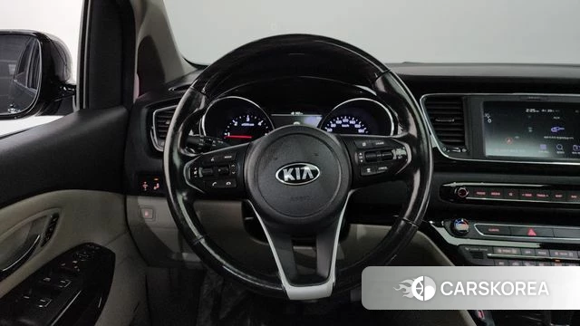 Kia The New Carnival 2018 Черный из Кореи, фото 4