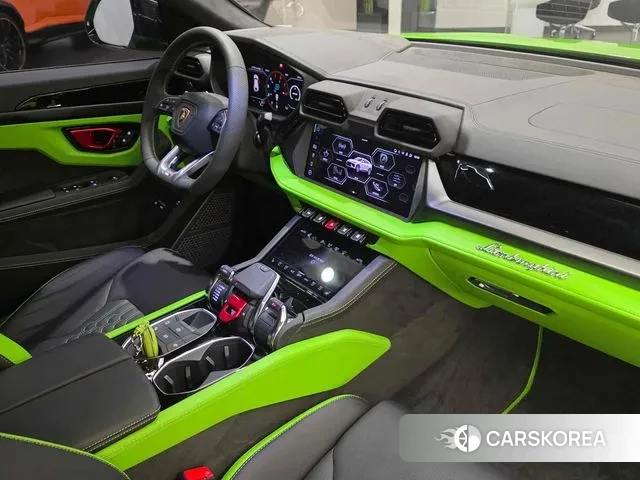 Lamborghini Urus 2025 Зеленый из Кореи, фото 4