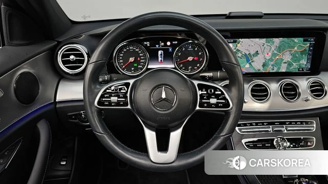 Mercedes-Benz E-Class W213 2020 Белый из Кореи, фото 4
