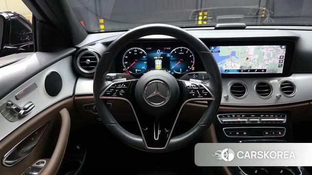 Mercedes-Benz E-Class W213 2021 Черный из Кореи, фото 4