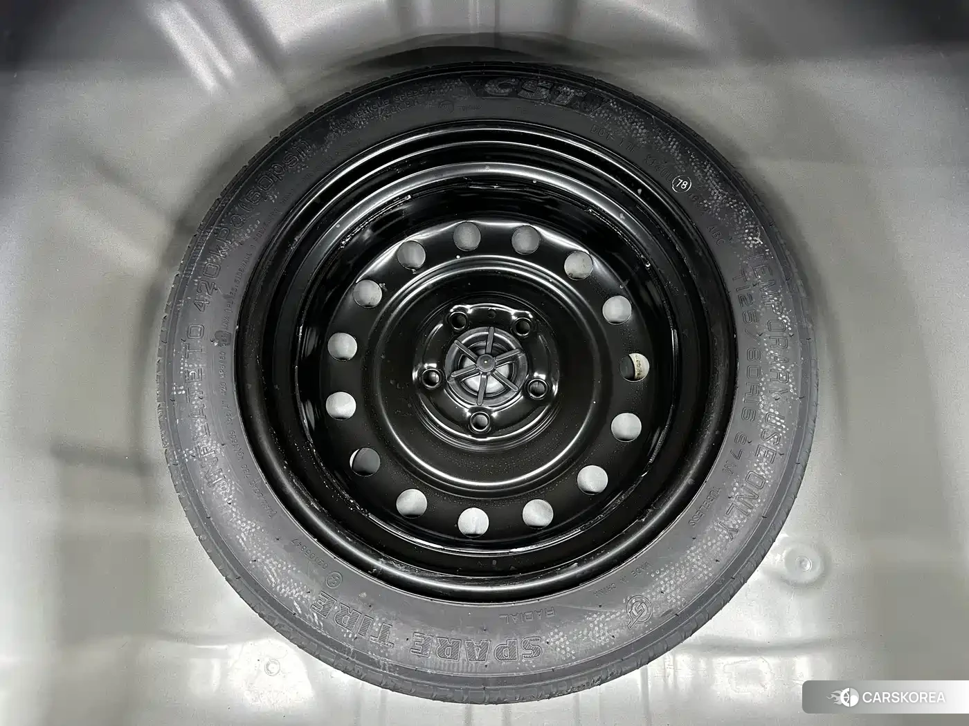 Kia K3 2023 Silver/gray из Китая, фото 4