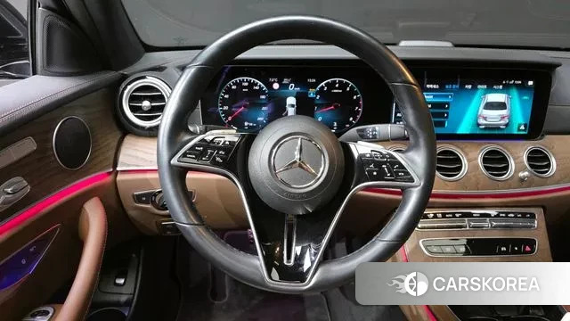 Mercedes-Benz E-Class W213 2022 Черный из Кореи, фото 4