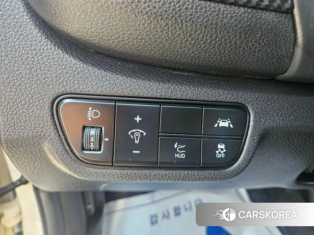 Kia Seltos 2019 Белый двухцветный из Кореи, фото 4