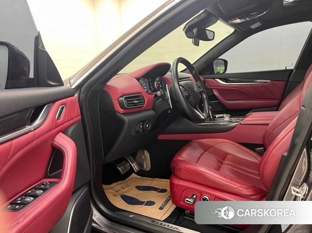 Maserati Levante 2022 Серый из Кореи, фото 4