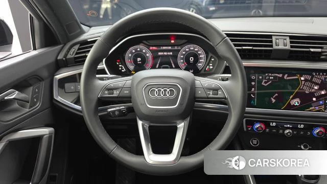 Audi Q3 (F3) 2025 Белый из Кореи, фото 4