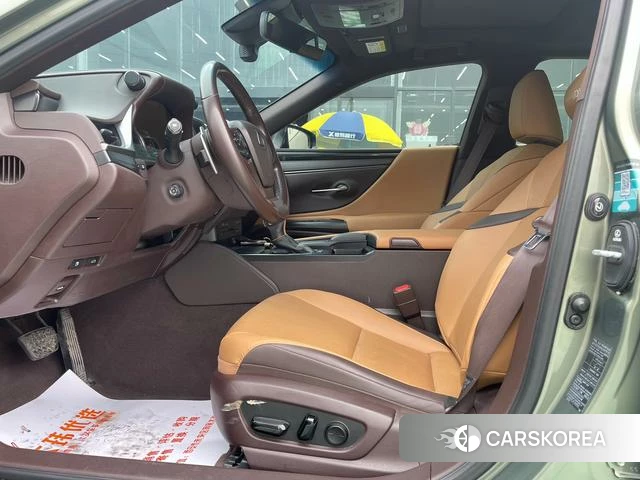 Lexus ES 2021 Зеленый из Китая, фото 4