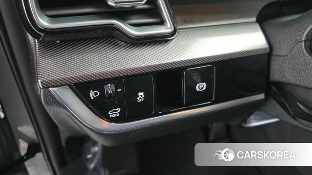 Kia Sportage 5th Generation 2023 Серебристо-серый из Кореи, фото 4