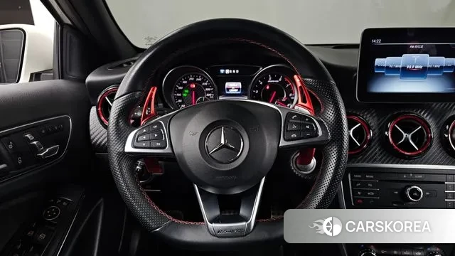 Mercedes-Benz A-Class W176 2018 Белый из Кореи, фото 4