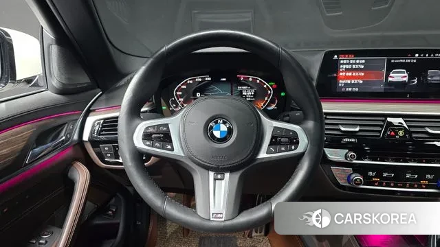 BMW 5 Series (G30) 2020 Белый из Кореи, фото 4