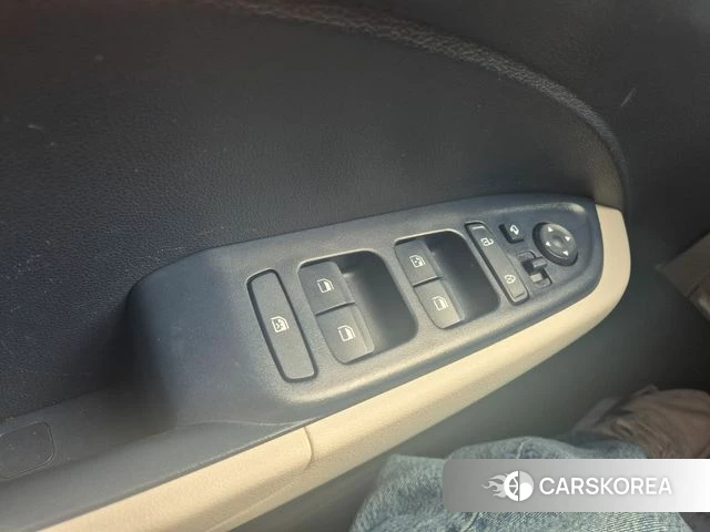 Hyundai Venue 2020 Белый из Кореи, фото 4
