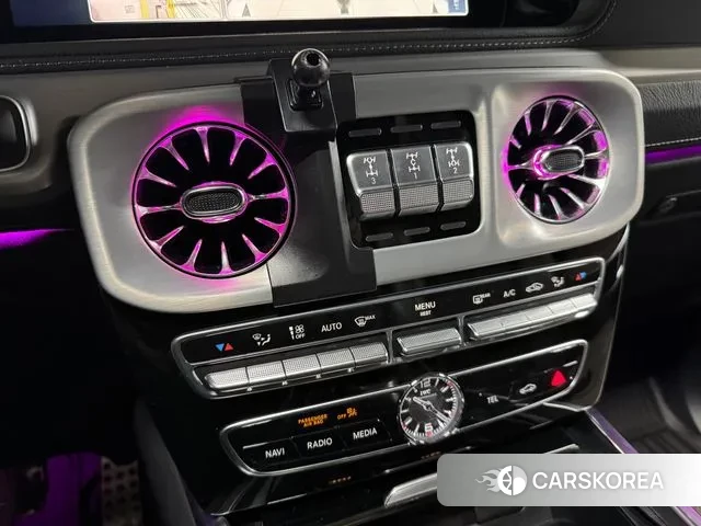 Mercedes-Benz G-Class W463b 2024 Белый из Кореи, фото 4