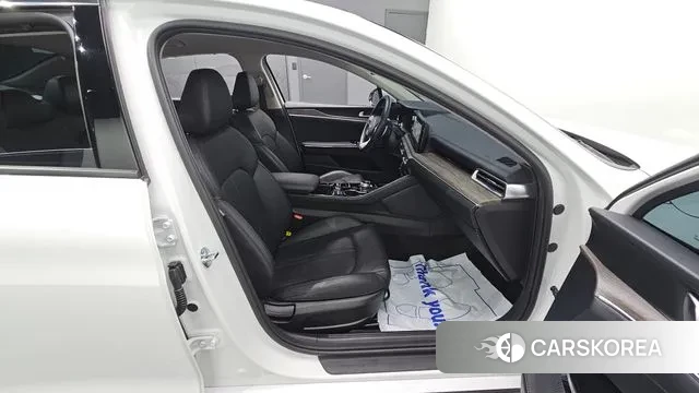 Kia K5 3rd generation 2023 Белый из Кореи, фото 4