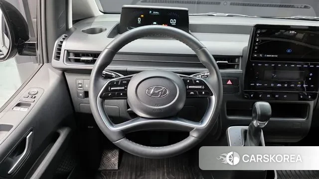Hyundai Staria 2022 Черный из Кореи, фото 4