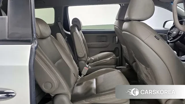 Kia The New Carnival 2019 Белый из Кореи, фото 4