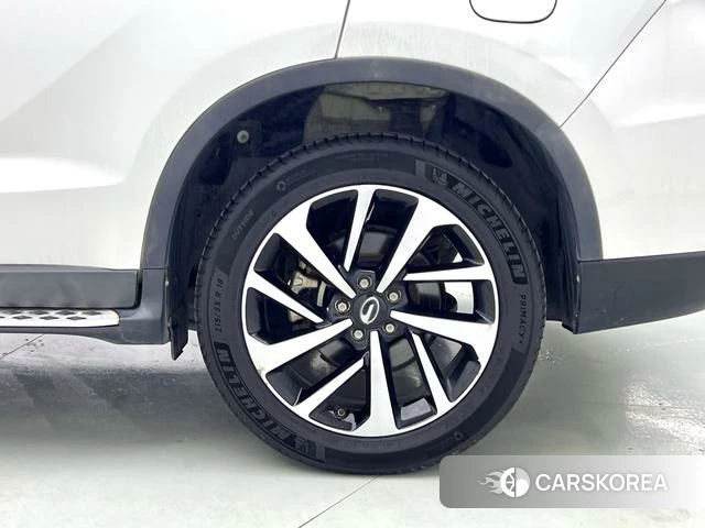 GAC Group Qizhi PHEV 2019 Белый из Китая, фото 4