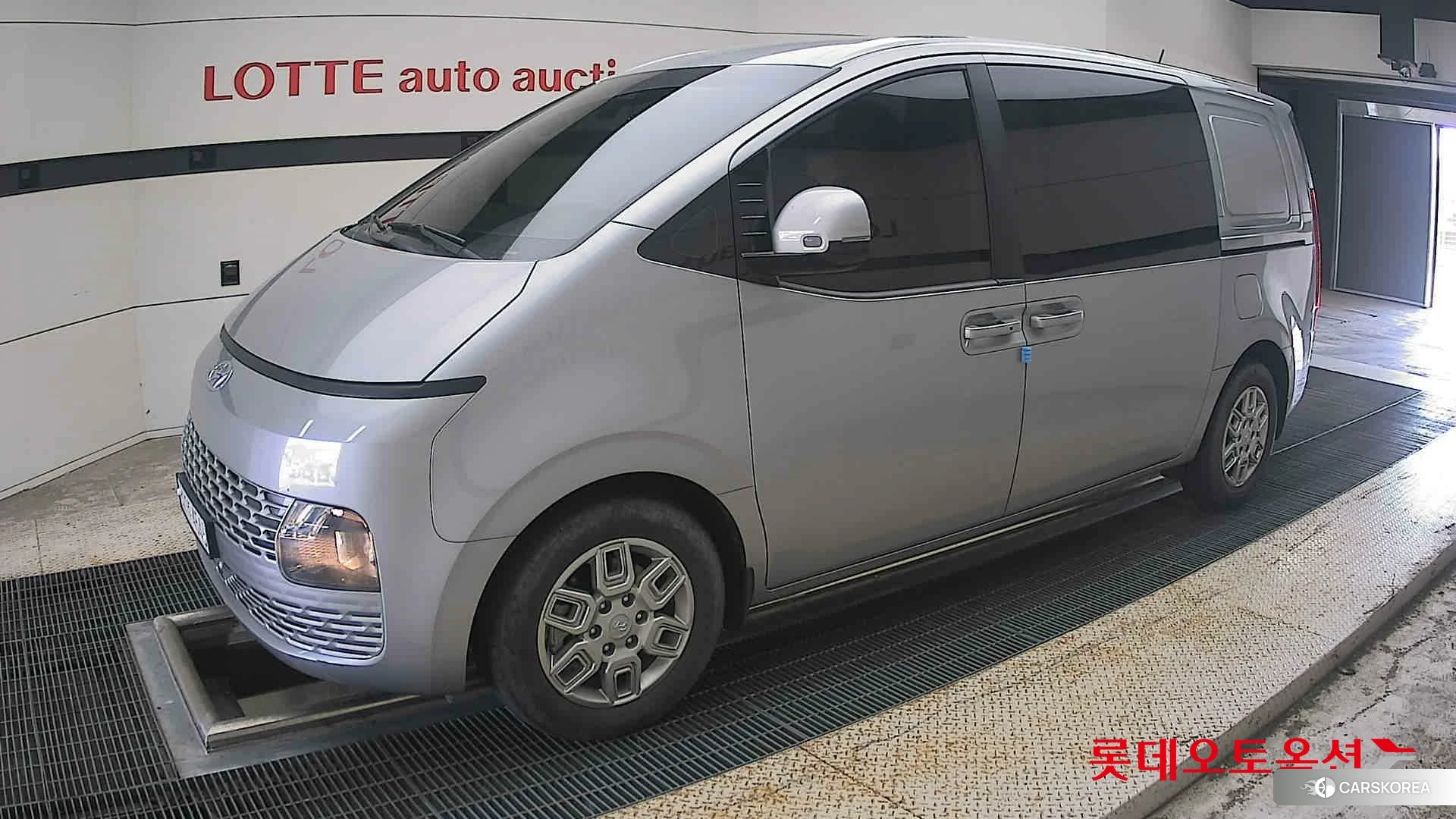 Hyundai Staria 2023 Другое из Кореи, фото 4