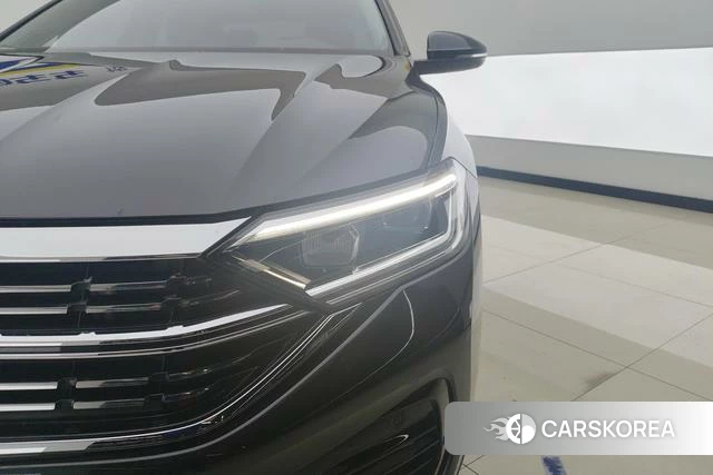 Volkswagen Sagitar 2024 Черный из Китая, фото 4