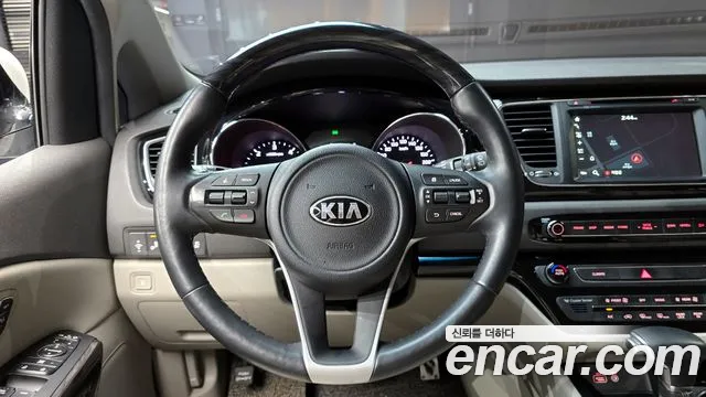 Kia All New Carnival 2018 Белый из Кореи, фото 4