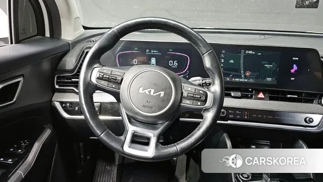 Kia Sportage 5th Generation 2022 Белый из Кореи, фото 4