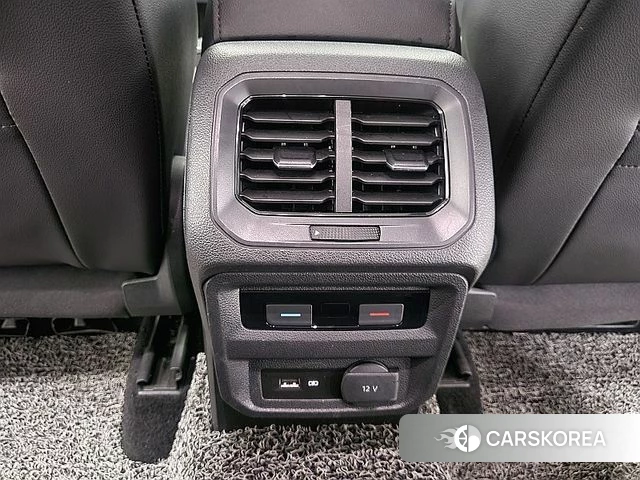 Volkswagen Tiguan second Generation 2019 Белый из Кореи, фото 4