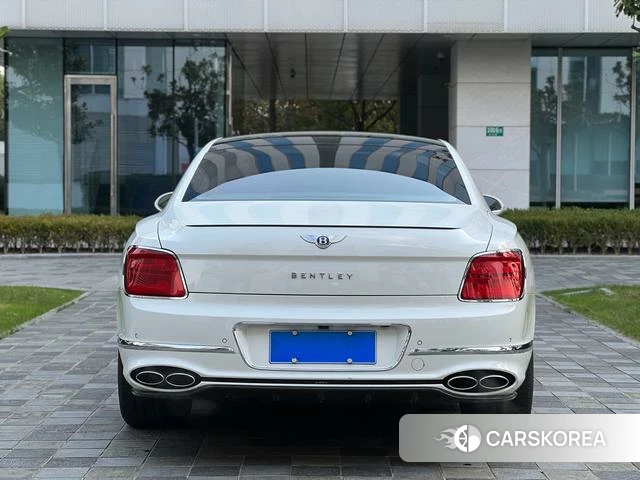 Bentley Flying 2021 Белый из Китая, фото 4