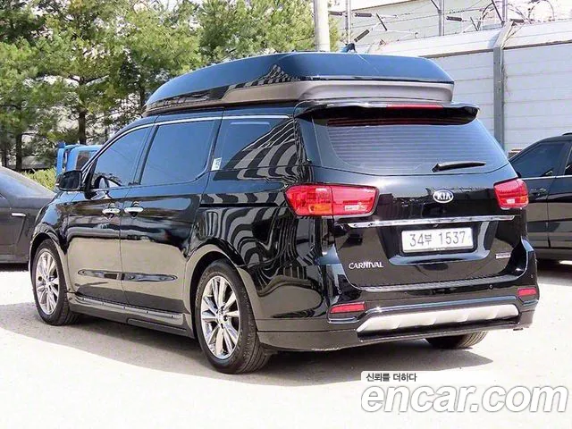 Kia The New Carnival 2019 Черный из Кореи, фото 4