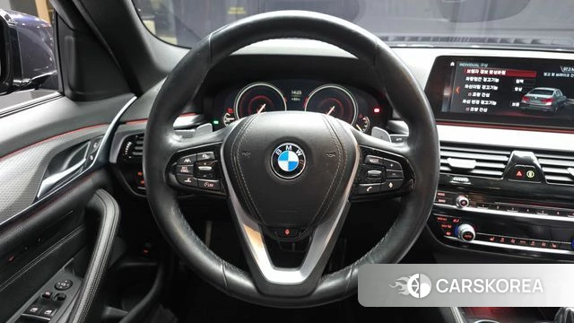 BMW 5 Series (G30) 2018 Синий из Кореи, фото 4