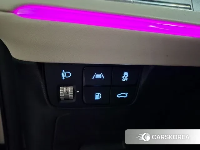 Hyundai The New Grandeur IG Hybrid 2022 Белый из Кореи, фото 4