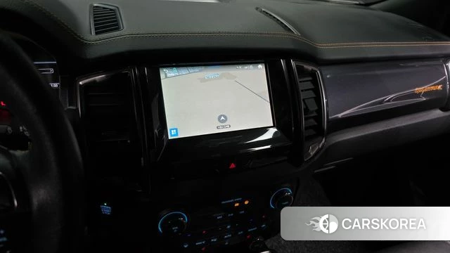 Ford Ranger 3rd Generation 2022 Белый из Кореи, фото 4