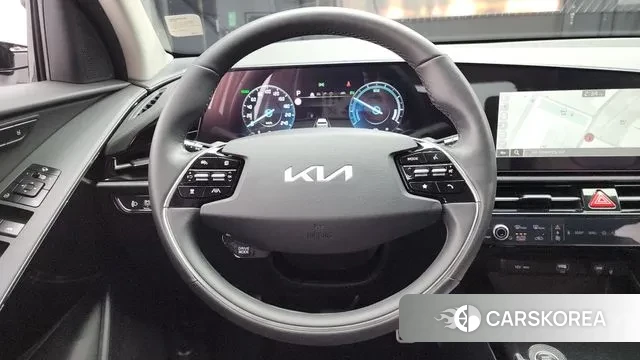 Kia Di Ol Nu Niro 2022 Белый из Кореи, фото 4