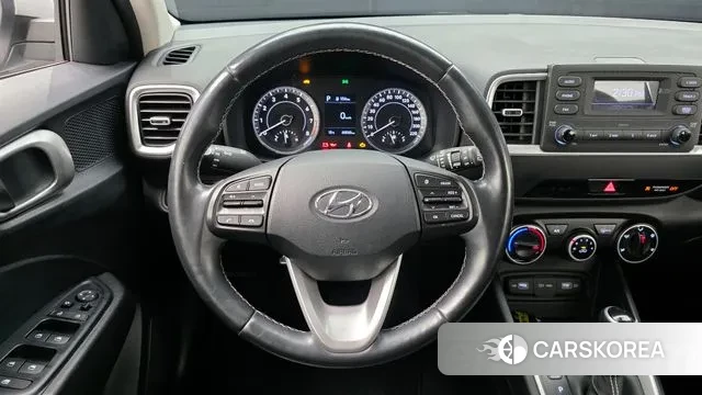 Hyundai Venue 2021 Серебристо-серый из Кореи, фото 4