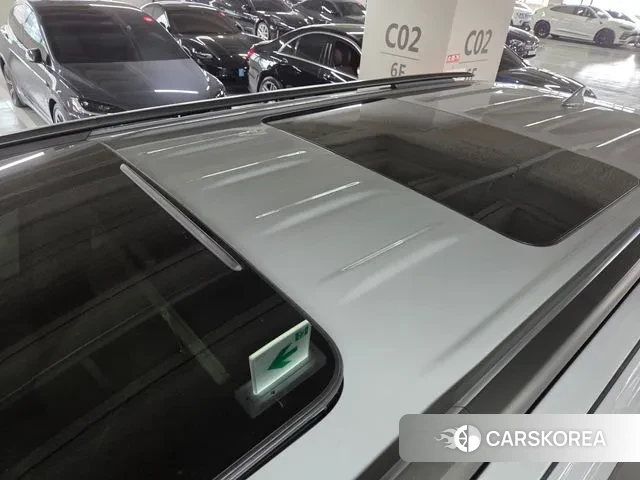 Kia The New Carnival 4th Generation 2025 Серебристо-серый из Кореи, фото 4