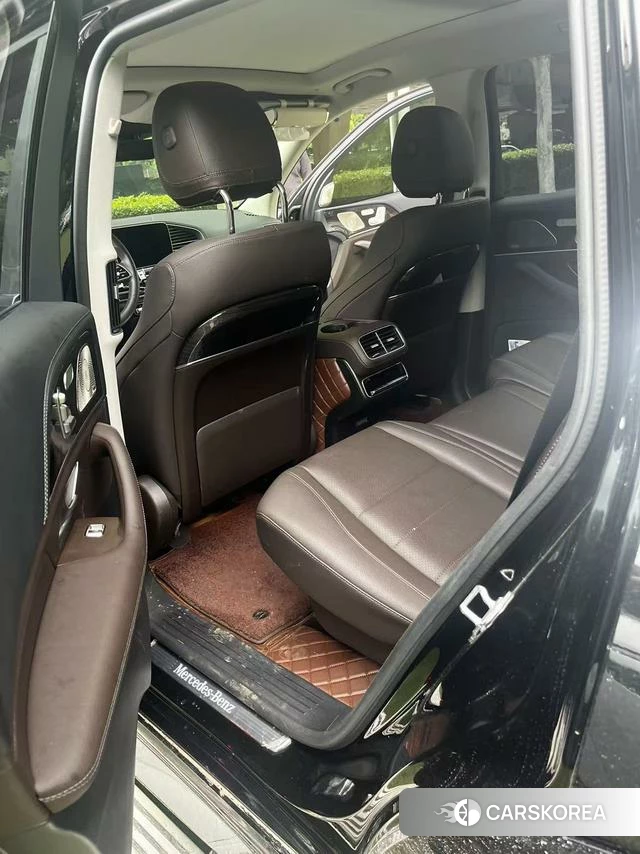Mercedes-Benz GLS 2023 Черный из Китая, фото 4