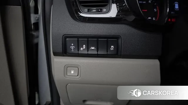 Kia The New Carnival 2019 Серебряный из Кореи, фото 4