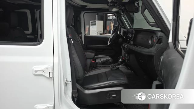 Jeep Wrangler (JL) 2024 Белый из Кореи, фото 4